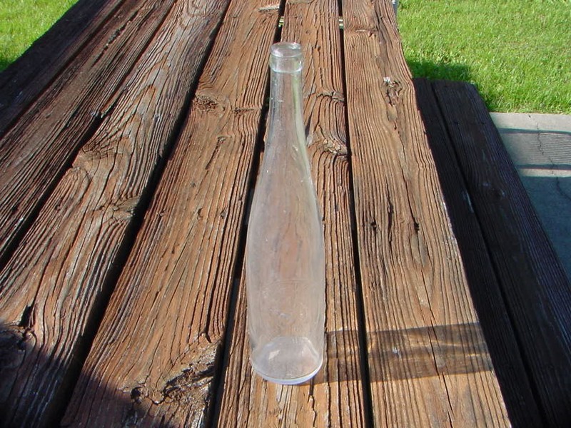 Pre Prohibition Garrett & Co Weldon N C Slug Plate Embossed Wine Clear Bottle