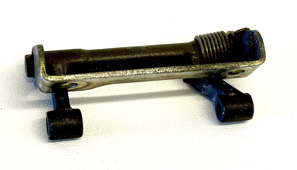 Genuine Ducati 998 996 916 748 Used Seat Tail Section Hinge Bracket 45510051A - Image 2 of 4