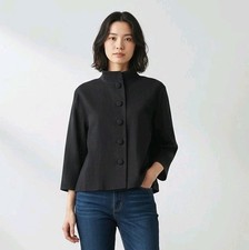 Neiman Marcus Wool Blazer Womens Cropped 3/4 Sleeve Button Front Sz 4 Black