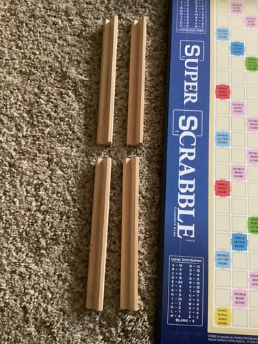 SUPER SCRABBLE Board Game Hasbro 200 Wood Letter Tiles & Bigger Board COMPLETE - Picture 4 of 8