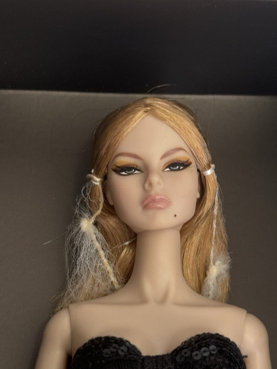 Jason Wu SAKS Fifth Avenue AGNES VON WEISS Doll LE Fashion