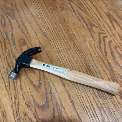 Vintage Stanley USA 13 oz. Light Duty Curved Claws Hammer U.S.A 51-713