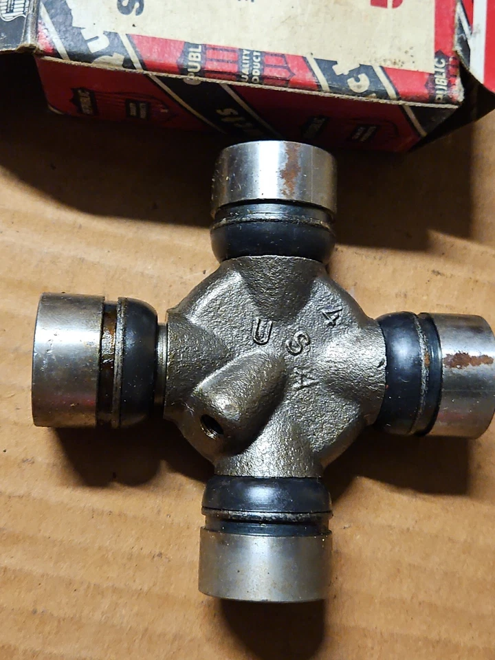 JUNTA UNIVERSAL NORS REPUBLIC CB2852 Foto 2 de 4