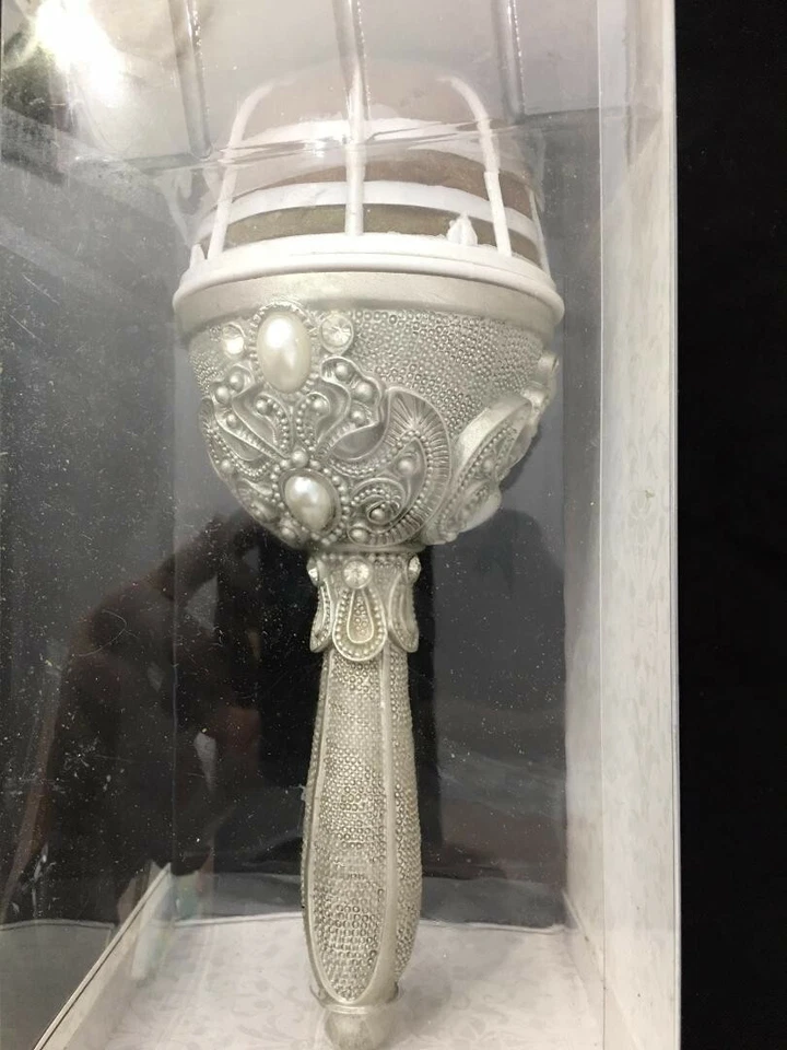 LILLIAN ROSE - SOPORTE PARA RAMO DE BODA * COLOR PLATA * JOYA Y PERLA * NUEVO Foto 2 de 3