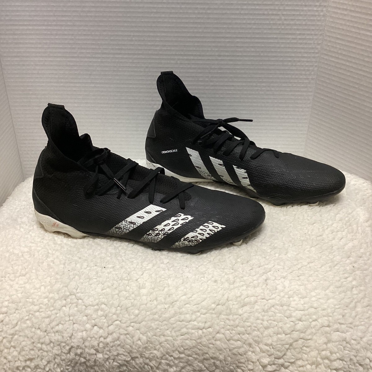 adidas Predator サッカーシューズ ブラック s-l400.jpg