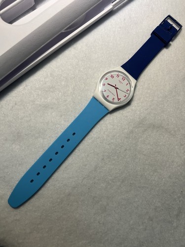 SwatchxMe Swatch BerryXYou GW187 Carousel White Pink Blue New Battery RARE HTF - Picture 2 of 7