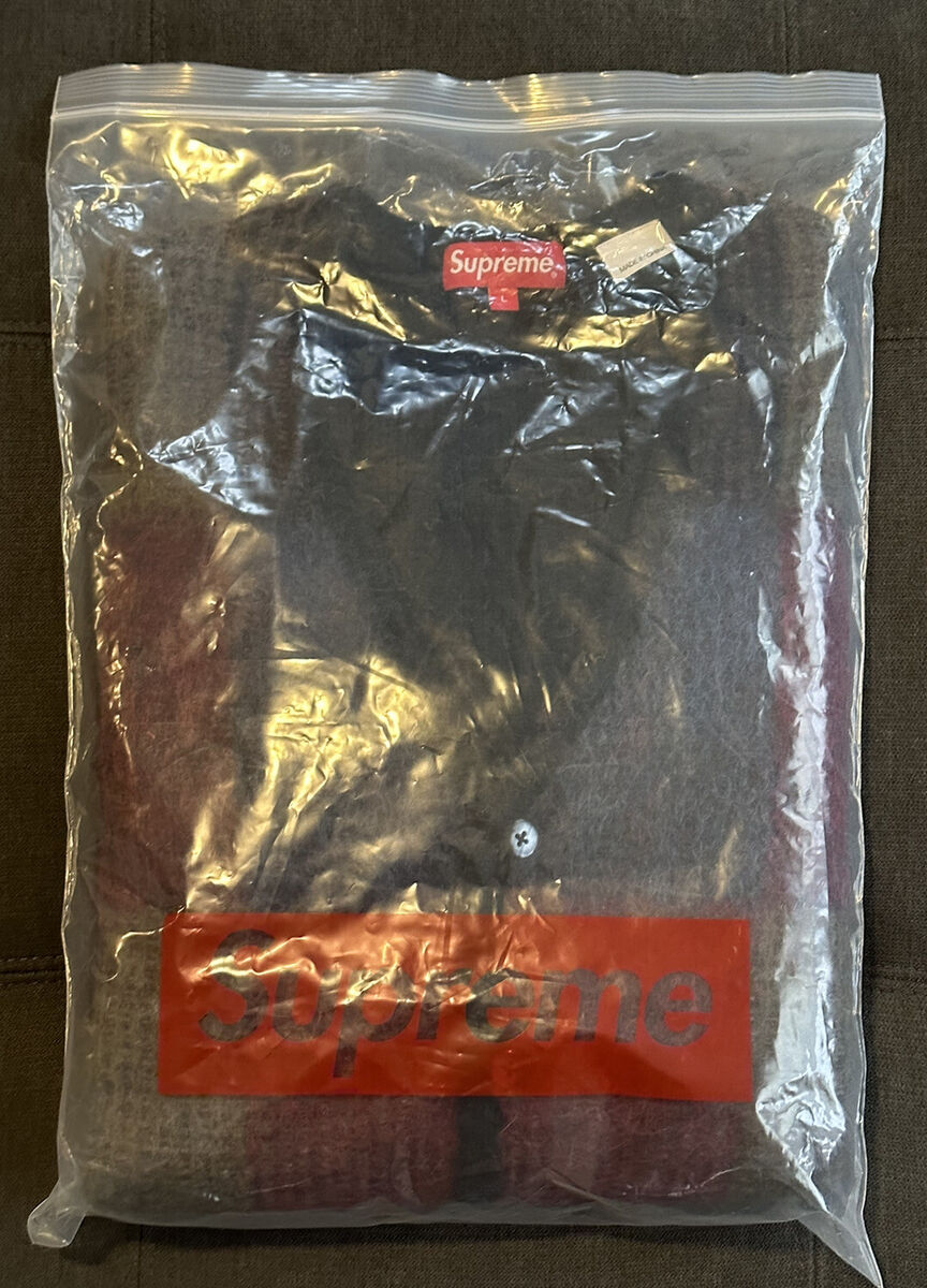 Supreme Brushed Grid Cardigan (Size Large) Black SS22 Brand Supreme Brushed Grid Cardigan (Size Large) Black SS22 Brand