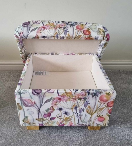 Voyage Maison Fabric Footstool Pouffe Floral Stags Dogs Nursery Hermione Pink - Picture 30 of 53