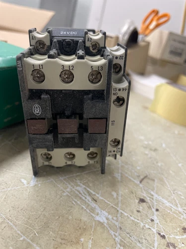DIL-00A-M-G-10-C-24DC Manufactured by EATON CORPORATION KLOCKNER MOELLER