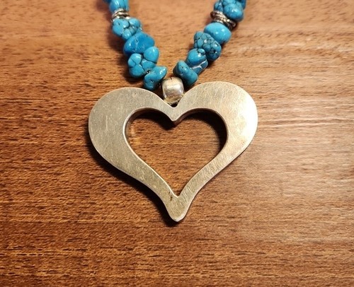 Vintage Native American Turquoise and Sterling Silver Hollow Heart Necklace - Picture 5 of 5