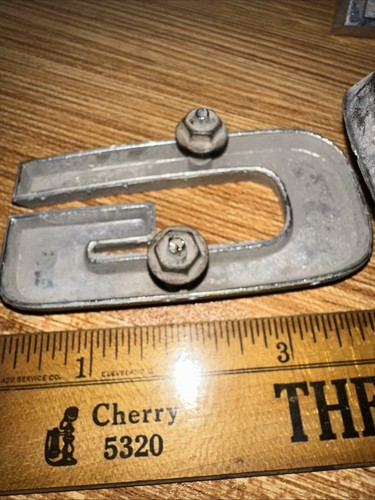 Vintage GMC General Motors Corporation Fender Letters Original! 3981493 3981491 - Picture 5 of 17