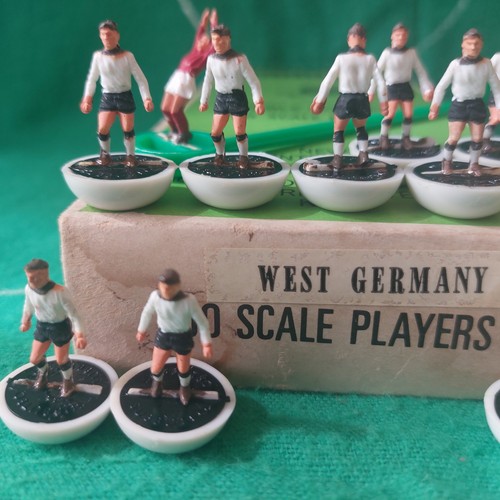 MINT Subbuteo Team HW WEST GERMANY WORLD CUP 1970 NAMED ORIGIN. 100%! RARA EDIZ. - Foto 10 di 11