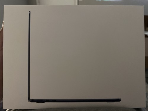 Apple MacBook Air 13.6'' 256GB Apple M2 Laptop - MLY33LL/A Midnight - BRAND NEW - Picture 1 of 2