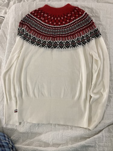 Tommy Hilfiger Nordic Fair Isle Striped Knit Sweater Woman’s Size M Soft Outdoor - Picture 7 of 8