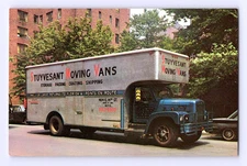 1950'S. STUYVESANT MOVING VANS, INC. NY. POSTCARD EE21