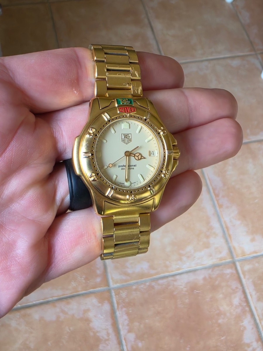 TAG Heuer 994.706 Mens 4000 Series Professional Watch Cream Gold