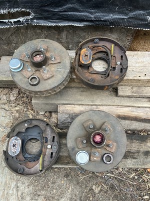 Lot of 2 ~ AL-KO 8700 Trailer Drum & Electric Brake Assembly