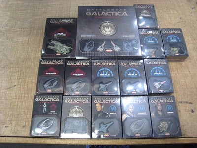 Battlestar Galactica Starship Battles 15 piece lot new old stock sealed NEW bdc