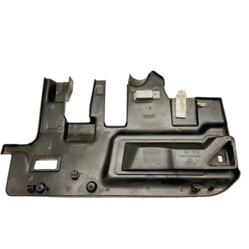 VW TOUAREG 7LA, 7L6, 7L7 Armaturenbrett Verkleidung unten 7L6815173E 34142804