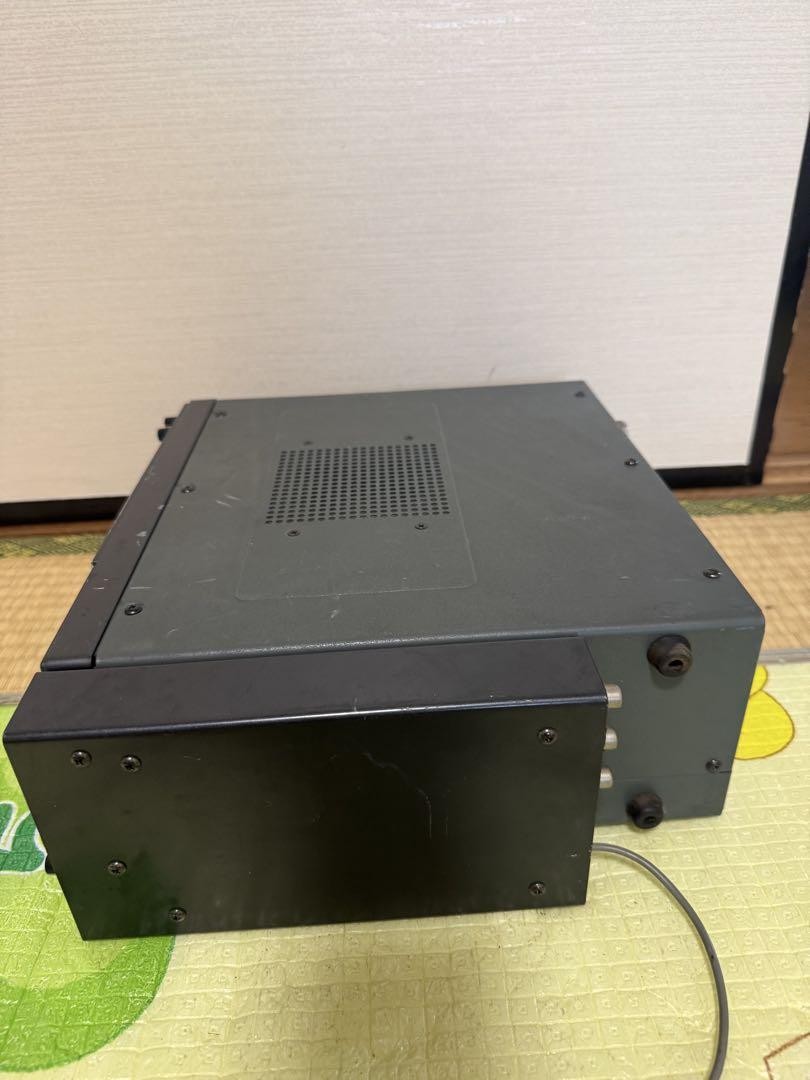 ICOM IC-R7000広帯域受信機、TV-R7000Jレシーブアダプター Icom Ic-R7000 Wideband Receiver With Tv-R7000J Adapter Radio