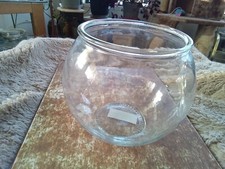 LARGE ROUND CLEAR GLASS FISH BOWL TYPE VASE 5X4.5