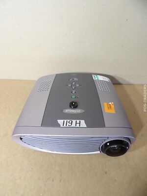 InFocus LP500 Projector Beamer SVGA DLP 2000 Lumens - 119 HOURS - EXCL REMOTE