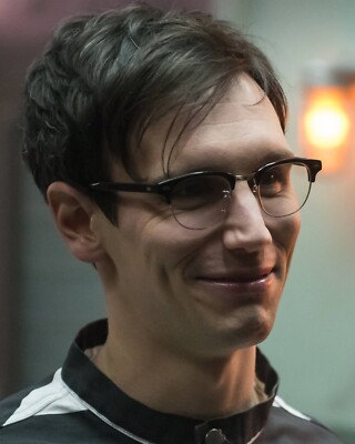 CORY MICHAEL SMITH  8x10 PHOTO *