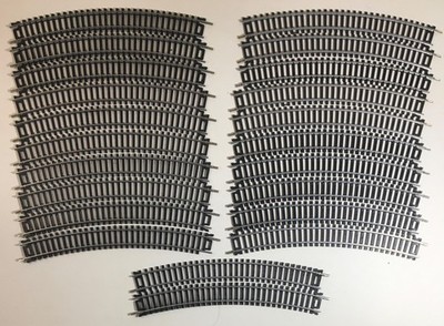 Lot of 36 Life-Like & Atlas 9'' Curve HO Track 18'' Radius Brass