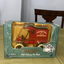 1/25 SCALE--ERTL--ANHEUSER BUSCH 1905 DELIVERY DIE CAST CAR BANK NEW 