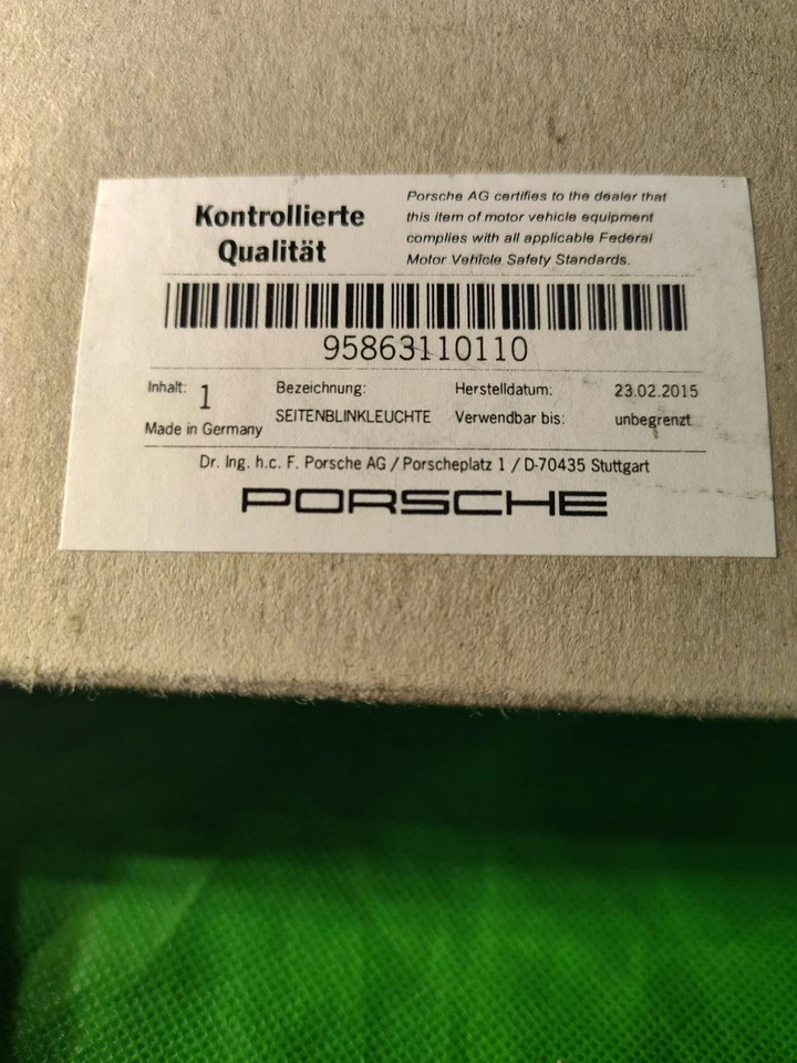 Guardabarros izquierdo PORSCHE CAYENNE 92A OEM 95863110110 NUEVO GENUINO + Foto 2 de 4