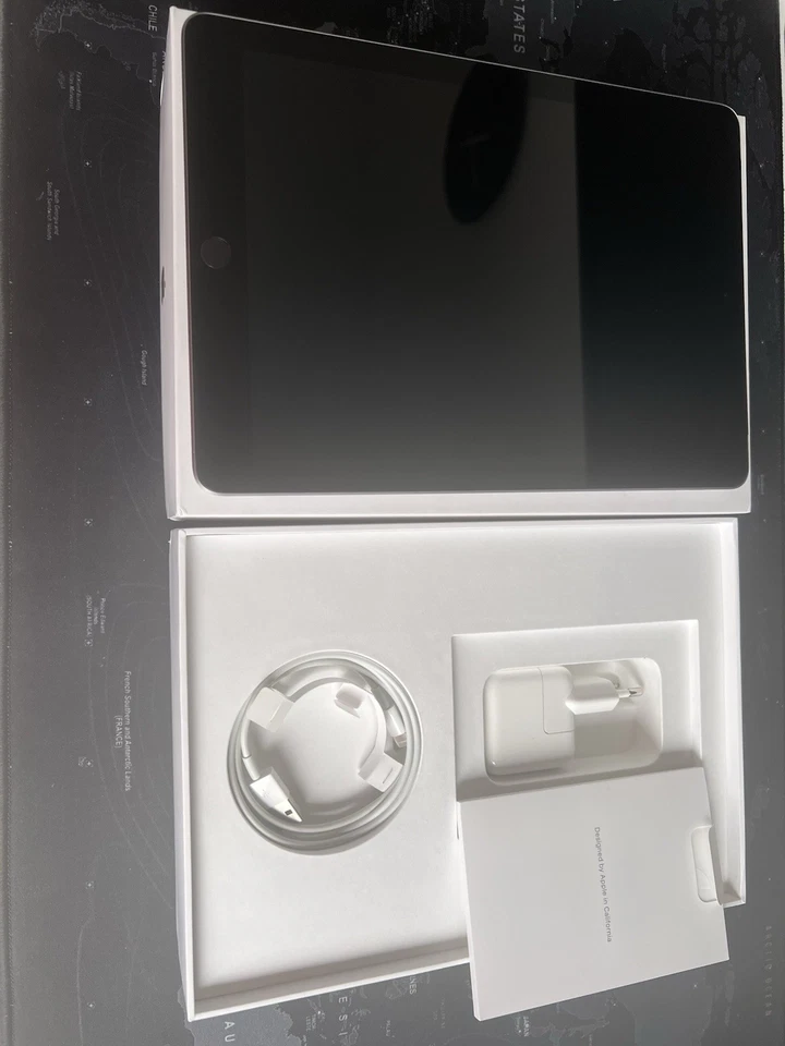 Apple iPad (6. Generation A1954) 32GB Wi-Fi + Cellular Space Grau Top Zustand