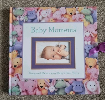 Baby Moments Babys erste Jahre gebundenes Bilderbuch