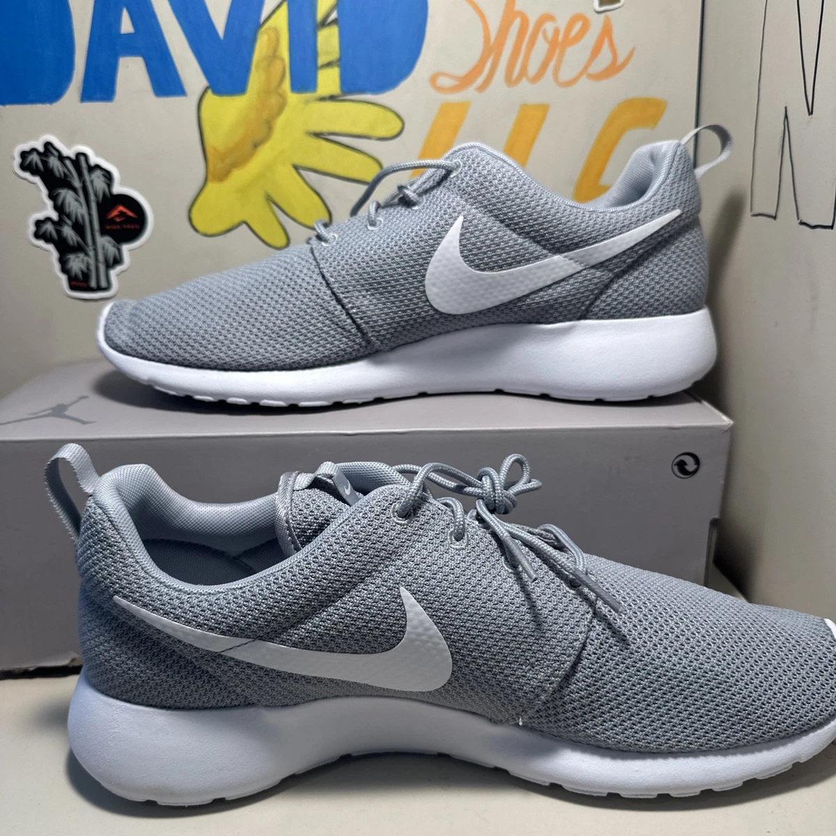 Nike Sneakers Men\'s Size 8 Gray Roshe Run Lace Up Breathable Amazon.com | Nike Youth Roshe One (Wolf Grey/White/White)(13  main image 3