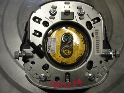 2012-14,Chrysler 300 SRT,Steering Wheel,Flat Bottom,Some minor issues - Picture 22 of 23