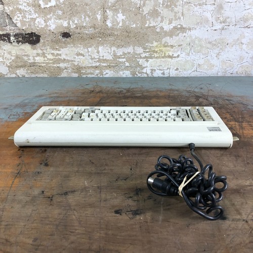 Vintage IBM Model F XT Buckling Spring Keyboard 5-Pin DIN - Picture 11 of 13