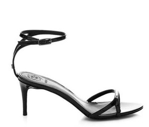 sandalo tacco a spillo basso