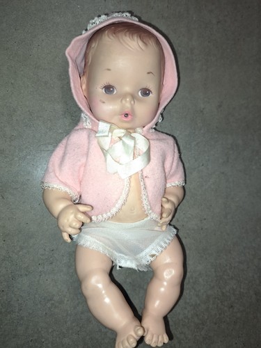 Vintage Doll 1960s Eegee Co. #12 Newborn Baby Girl Doll Drinks and Wets - Picture 3 of 13