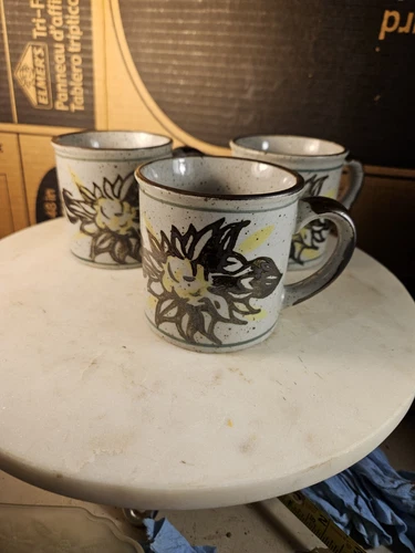 Vintage Otagiri Takahashi Stoneware Floral 3 Mugs Speckled Hand Painted Japan