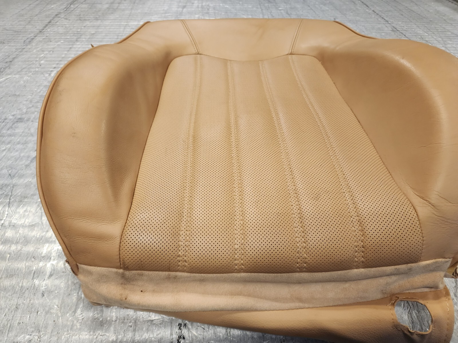 Maserati Quattroporte 2004-2008 FRONT+RIGHT+UPPER Seat cushion
