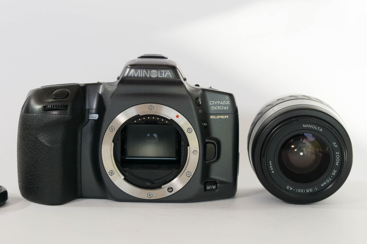 Minolta Dynax 7000 + Tokina 35-70 +Blitz (Gebraucht) in Rheineck für