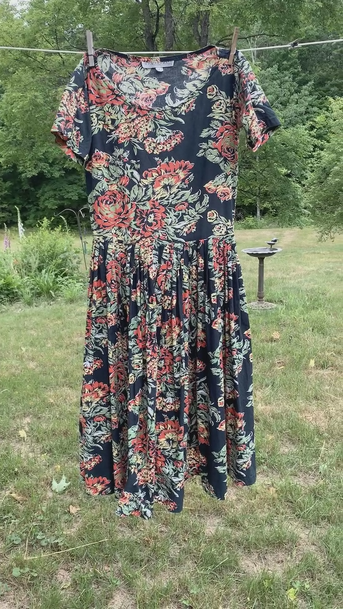 Vintage 1980s Norma Kamali Floral Cotton Dress Drop Waist Short