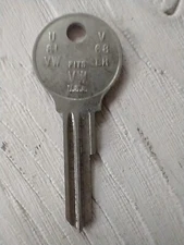 1 VINTAGE NOS COLE UNCUT KEY BLANK VW VOLKSWAGON V68LR 