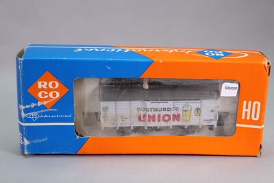 BB066 ROCO 4301C Train Ho Covered Freight Wagon DB Transport Bier Union