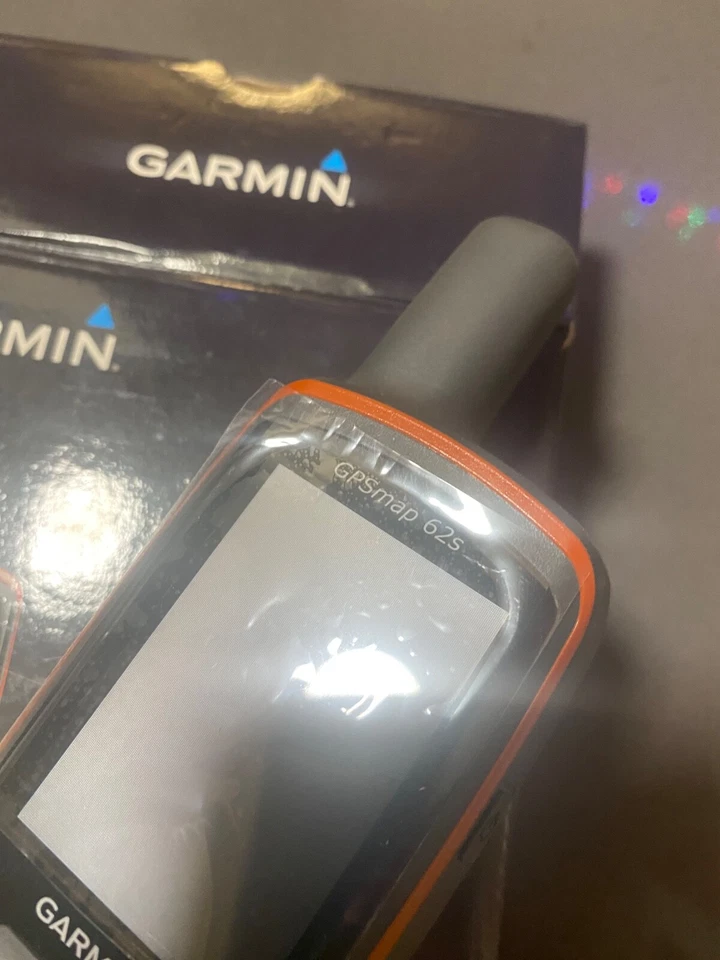 New Garmin GPSMAP 62s Handheld GPS Bundle Free Shipping - Image 3 of 4