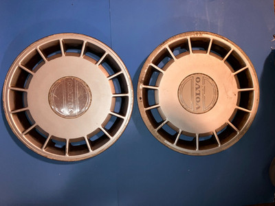 Two - 1989-1993 Volvo 240 #1372165 14'' Hub Caps Wheelcovers 244 245