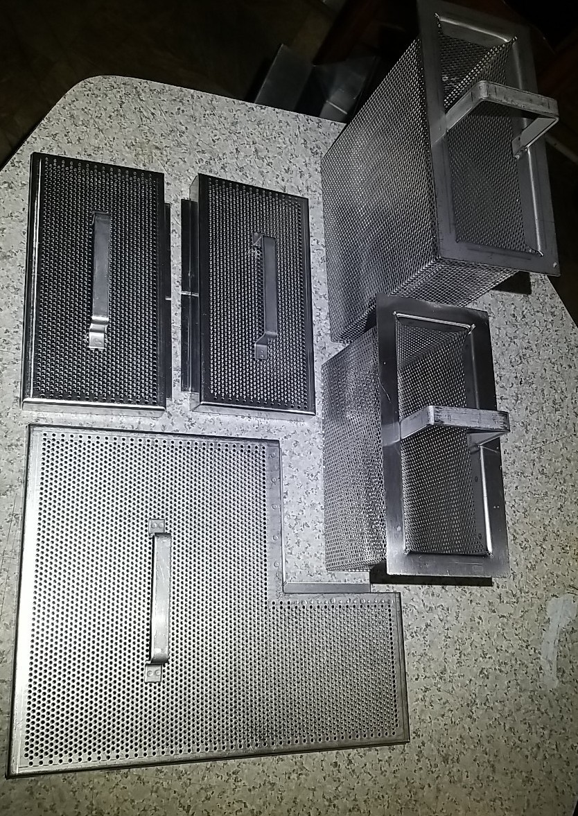 OEM Hobart Dishwasher CRS66A SET OF 5 Strainer Conveyor Baskets & Pans Stainless