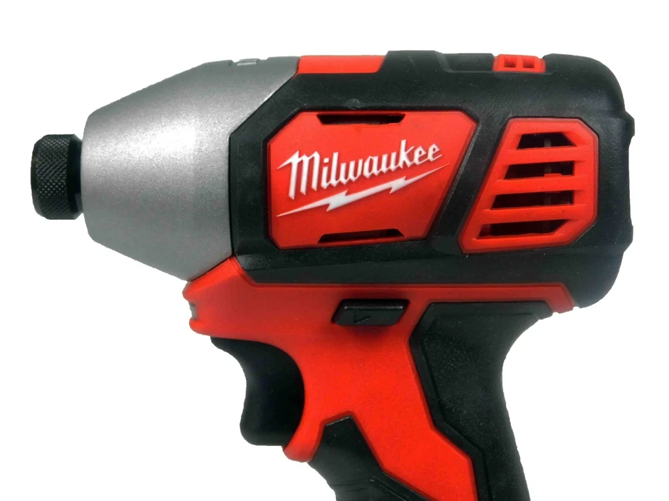 Milwaukee 2656-20 1/4" M18 Cordless Battery Hex Impact Driver 18 Volt 18V - Image 2 of 4
