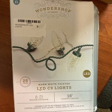 Wondershop 25ct C9 Faceted String Lights Warm White w/ Green Wire 16  