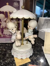 Precious Moments LOVE MAKES THE WORLD GO ROUND  Carousel #6152 of 15000