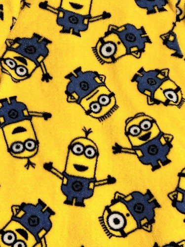 Despicable Me Minions Yellow And Blue Rebel With Belt Little Boys Size 6 - Picture 9 of 9